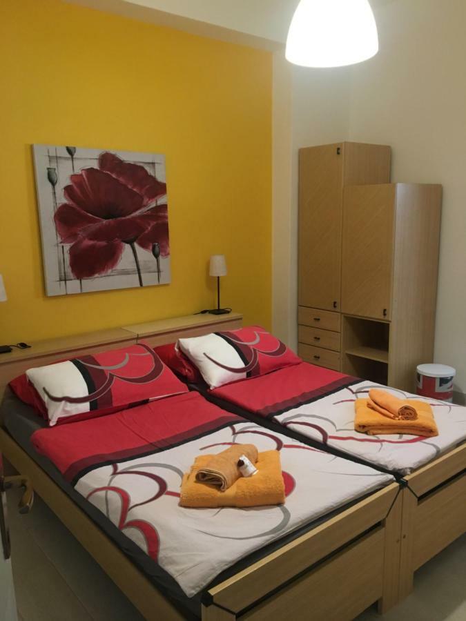 Casa Madama Apartman Cannero Riviera Kültér fotó